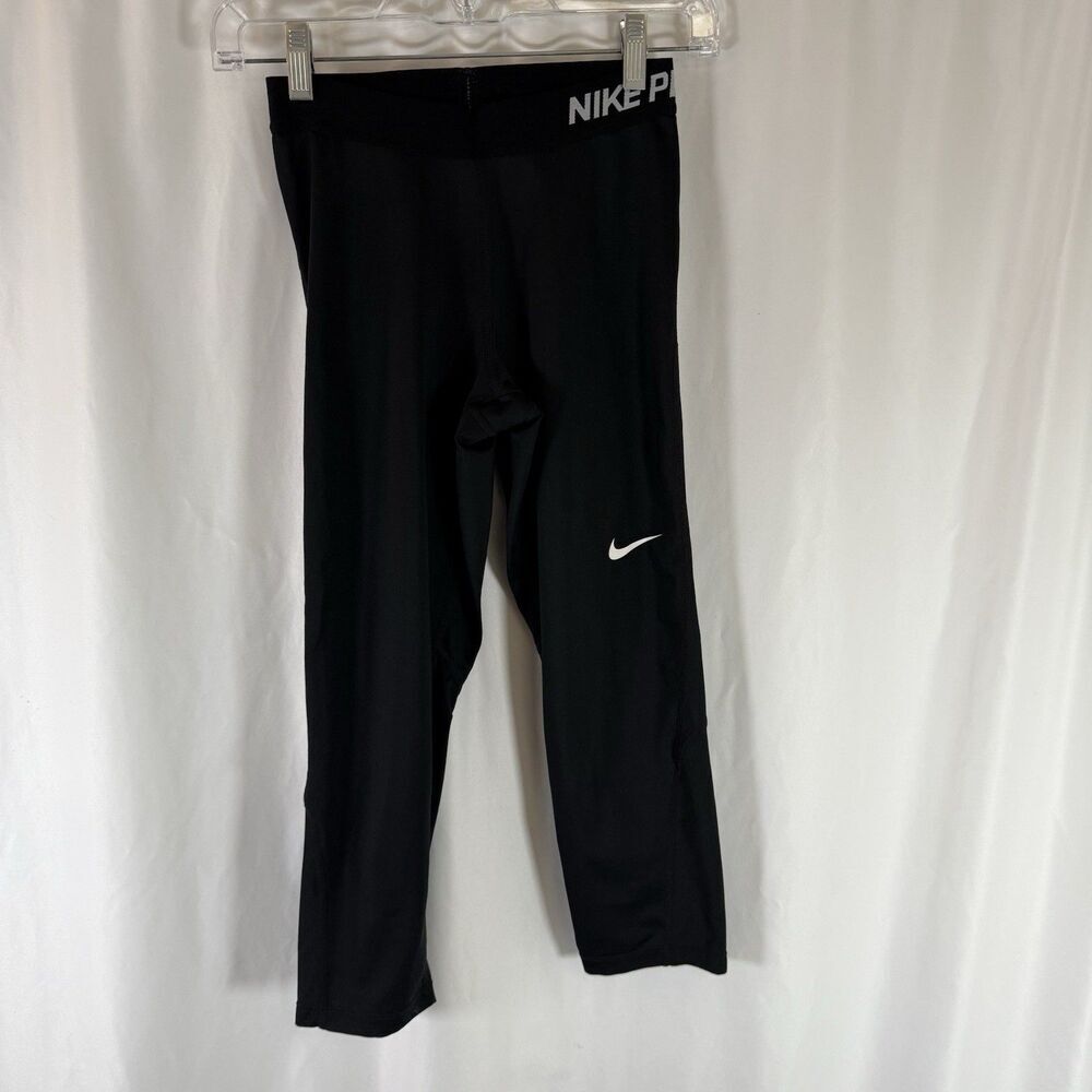 Nike Pro Capri Leggings Women's Small Black Dri Fit Compression Pull On